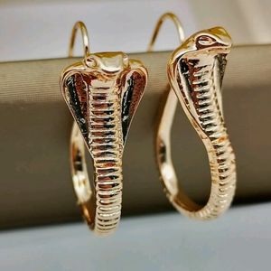 Bundle Trade for Ladylucifera